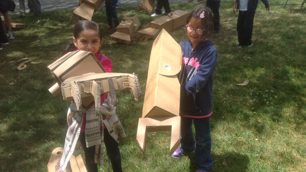 Kid-Sized Giant Cardboard Robot Arms project video thumbnail