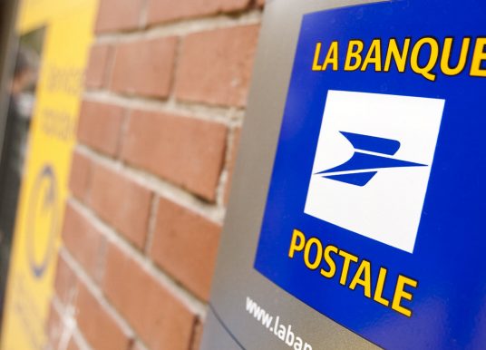 La Banque Postale s’empare de KissKissBankBank & co